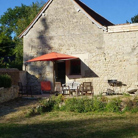 Le Gîte de Moquesouris Nazelles-Négron Extérieur photo