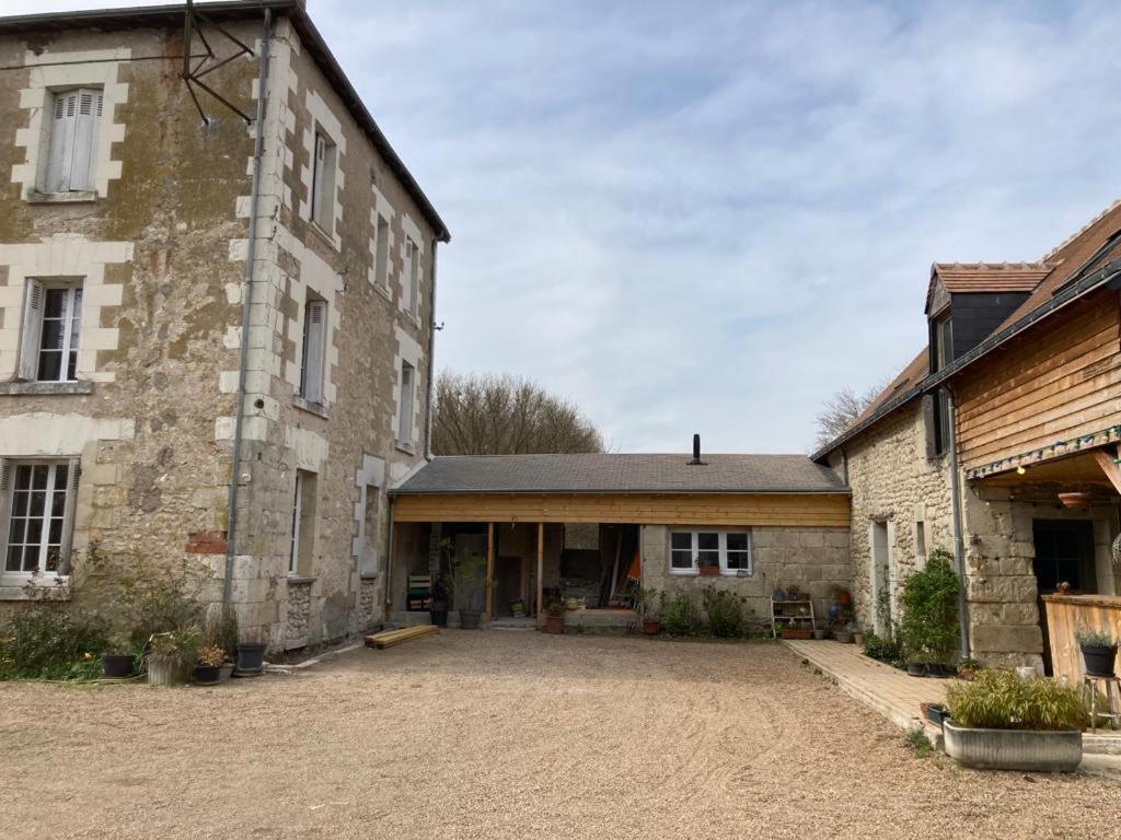 Le Gîte de Moquesouris Nazelles-Négron Extérieur photo