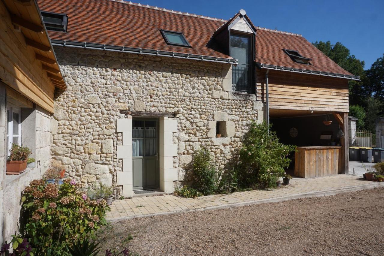 Le Gîte de Moquesouris Nazelles-Négron Extérieur photo